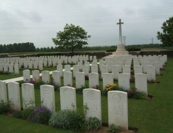 Roye New British Cemetery